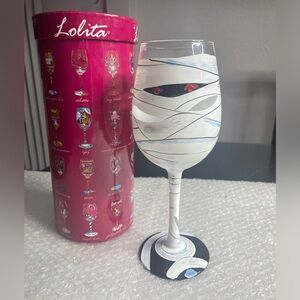 Lolita “mummy” wine glass